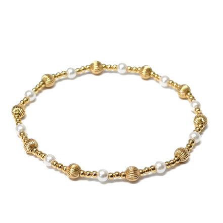 Gold Tripla Rigata 4mm and Perla 4.5mm Alternating Pattern Bead Bracelet ~ Abbigail